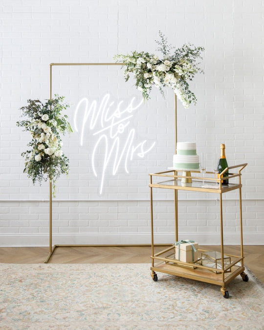 Gilded - 4x6 Frame with Floral Arrangement and Neon Sign