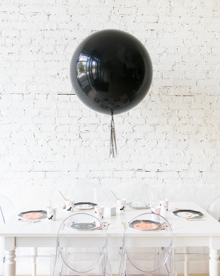 halloween-giant-balloon