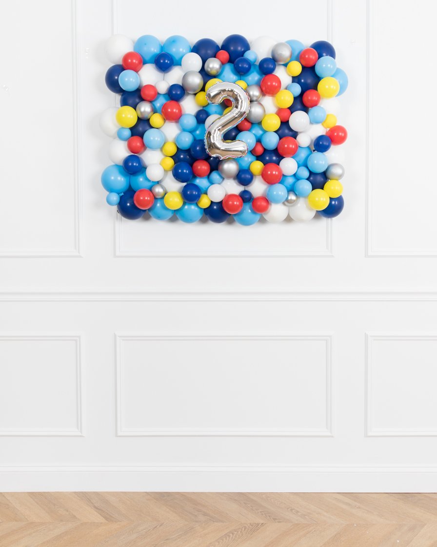 paris312-chicago-vintage-airplane-balloon-foil-yellow-blue-number-backdrop-board
