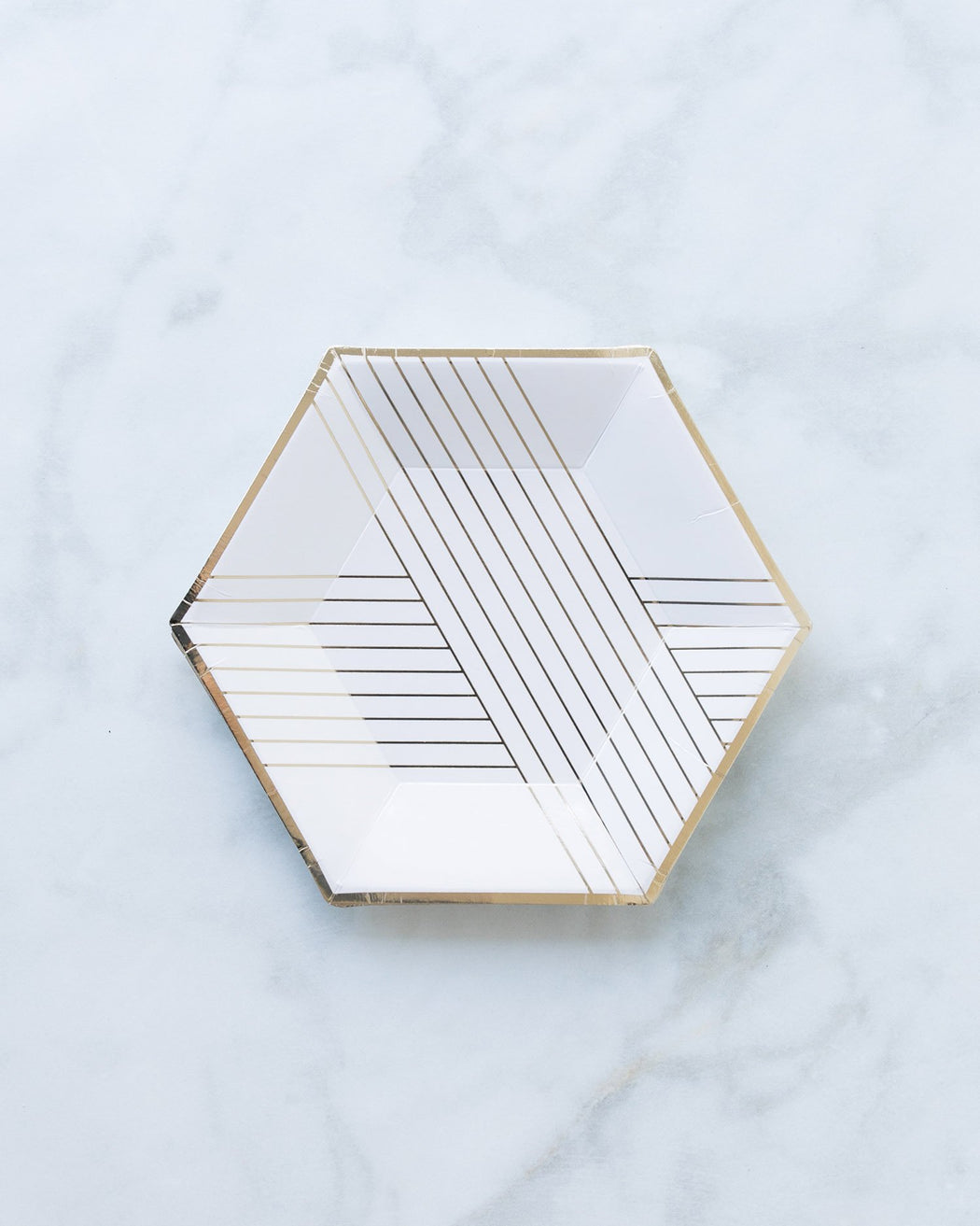 botanical-theme-bride-bouquet-harlow-and-grey-blanc-dessert-plates
