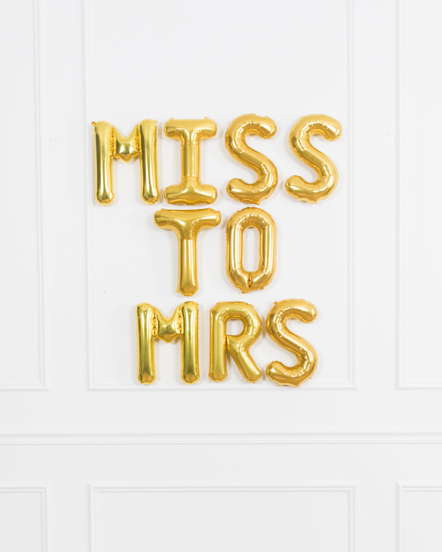 bridal-shower-grey-sage-gold-white-confetti-helium-botanical-balloon-backdrop