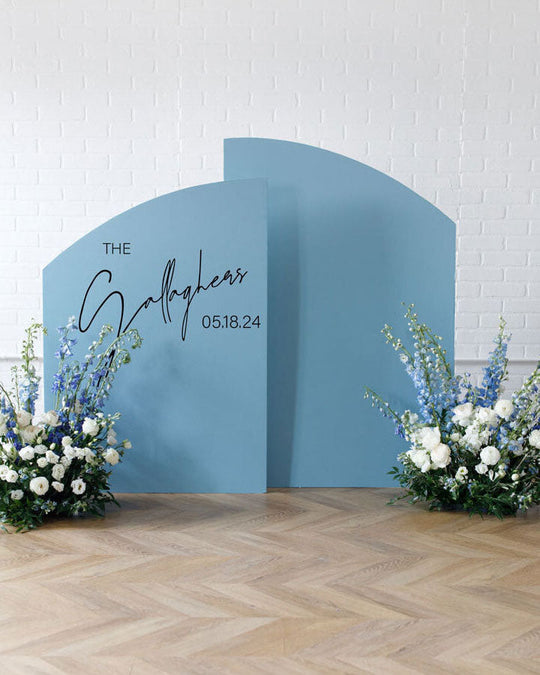 Château - The Darcy Personalized Set with Floral