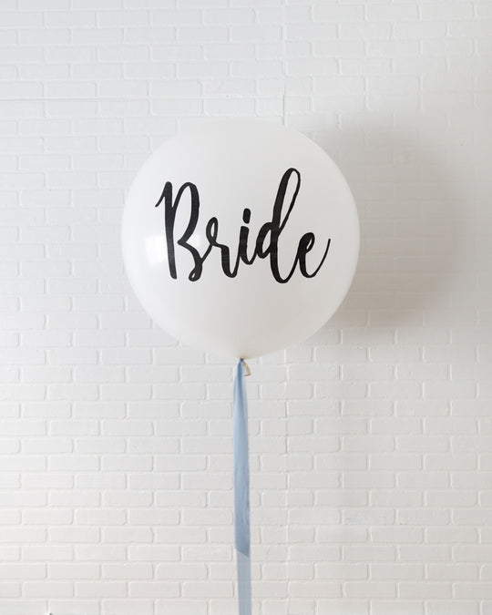 Château - Bride or Groom Giant Balloon