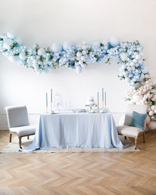 Château - Balloon Garland Install Piece with Greenery