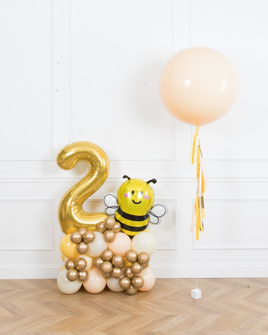 paris312-chicago-bee-theme-balloon-number-yellow-gold-pedestal-giant-party-delightful-duo-decor-set