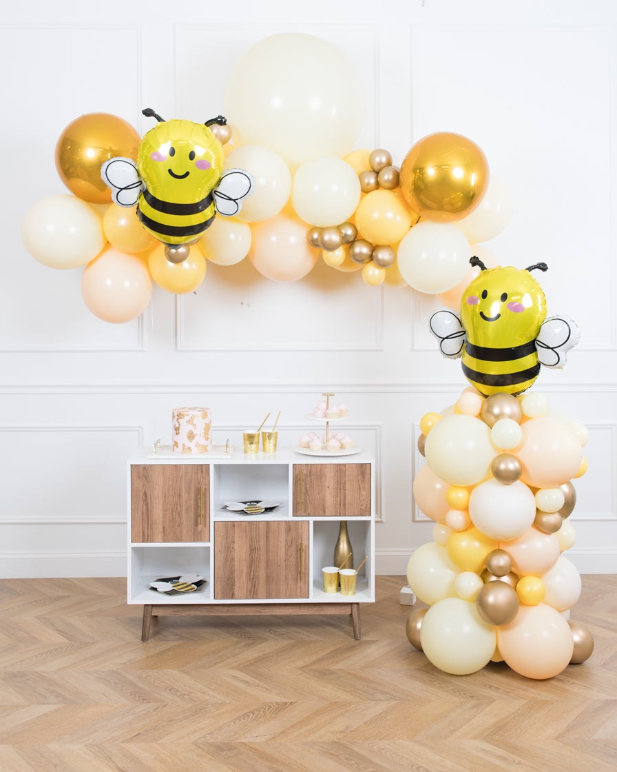 paris312-chicago-bee-theme-balloon-buttercup-gold-set-statement-maker-decor-column-floating-arch