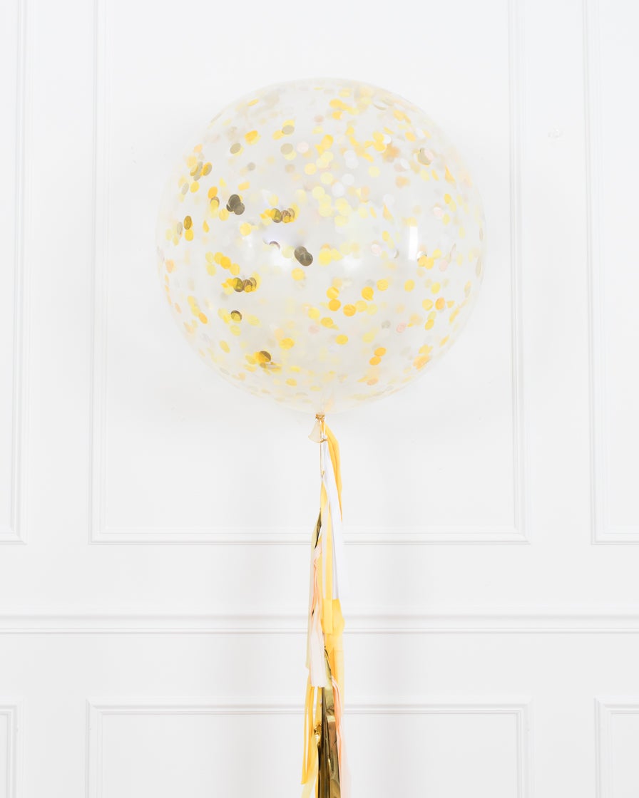paris312-chicago-bee-theme-balloon-yellow-gold-confetti-giant-tassel