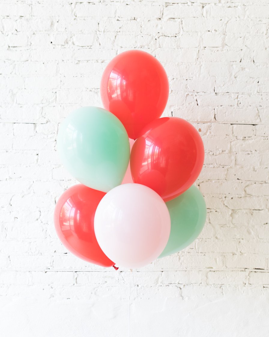 christmas-balloon-bouquet