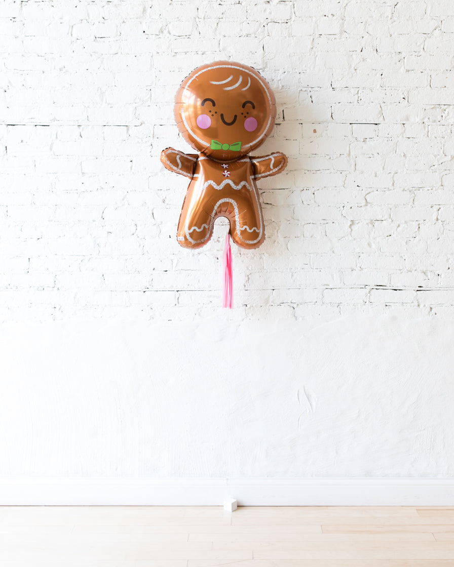 christmas-gingerbread-foil-balloon-skirt