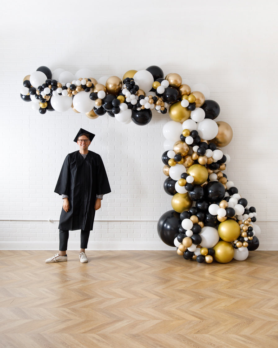 customizable-graduation-balloons