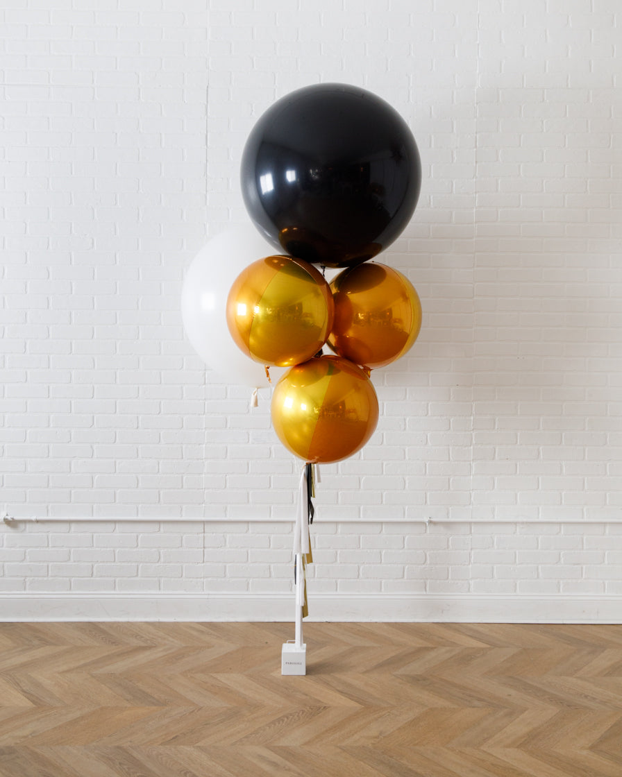 customizable-graduation-balloons