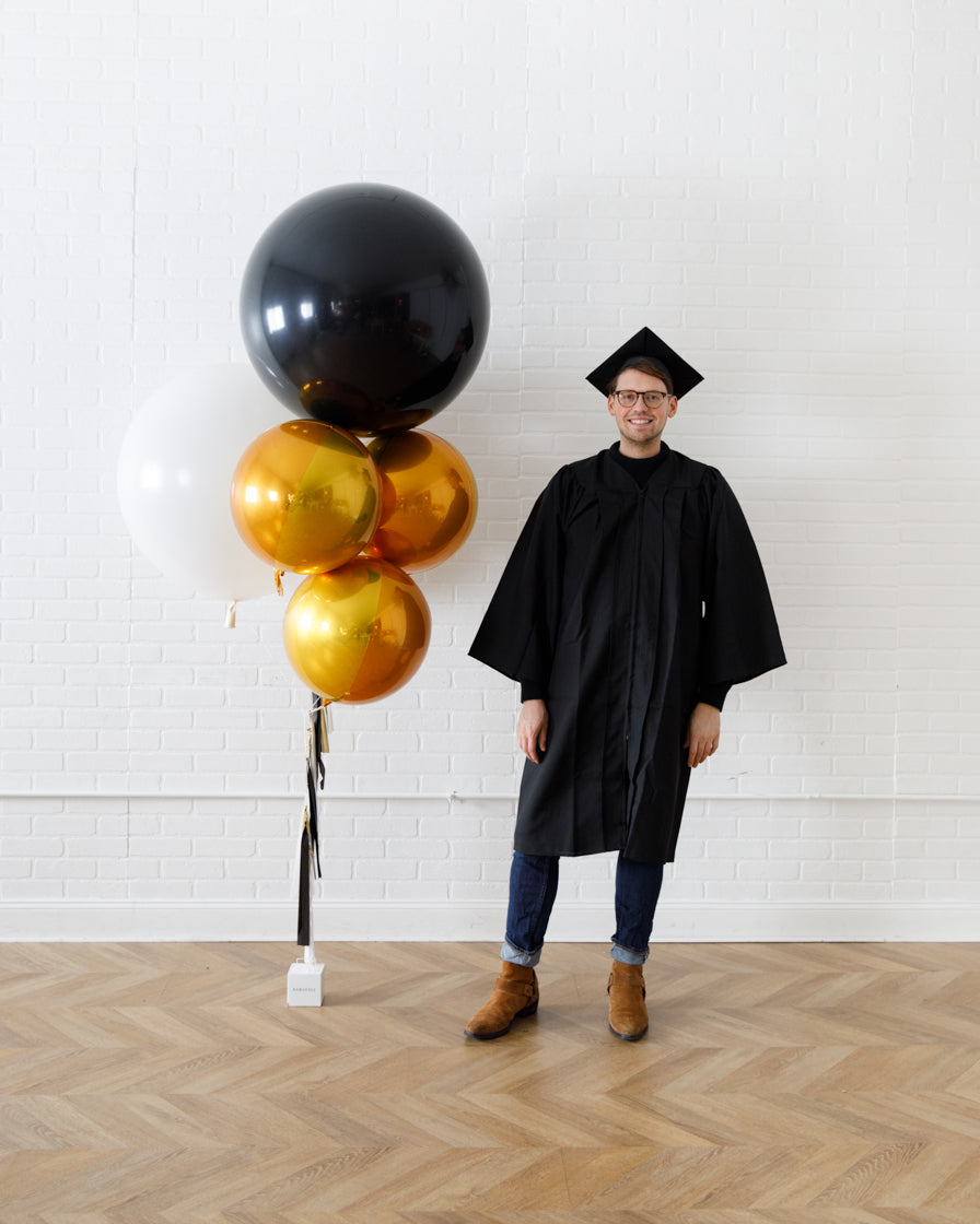 customizable-graduation-balloons