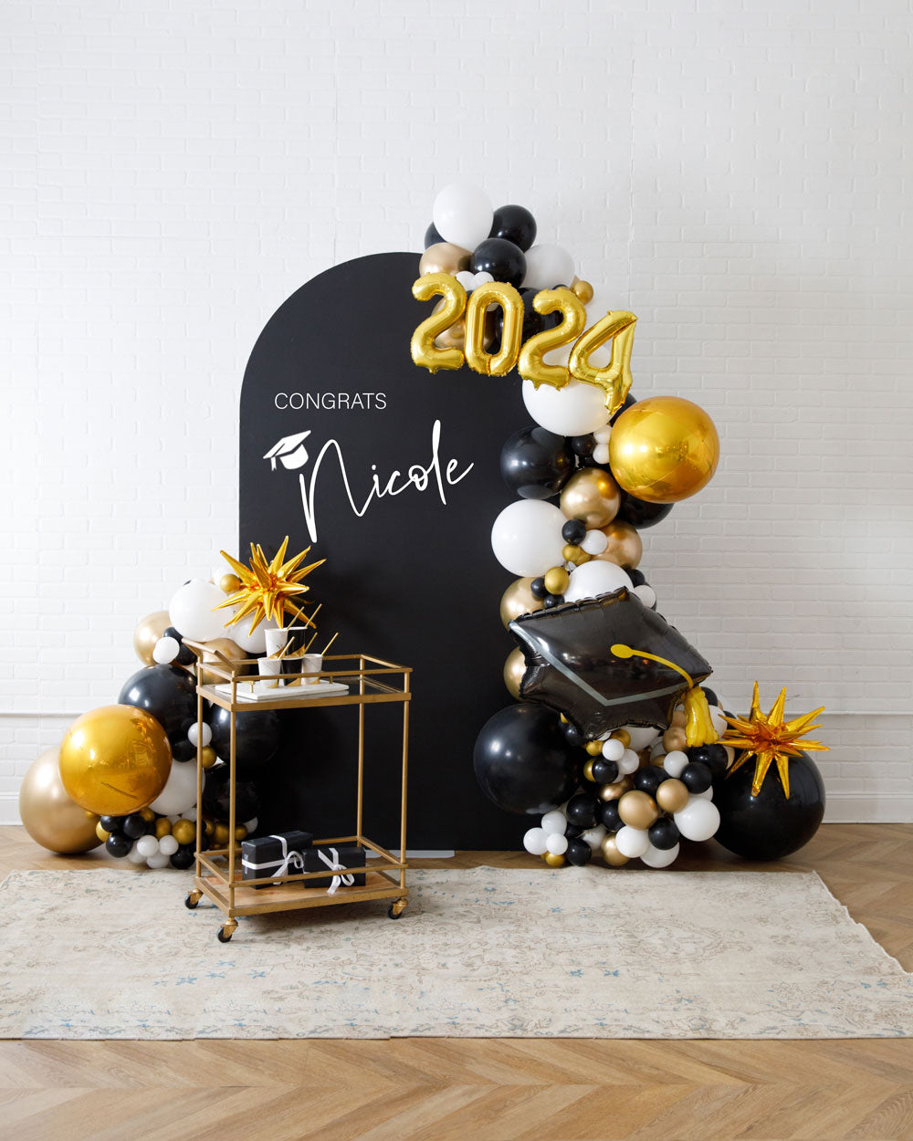 2023-graduation-balloons