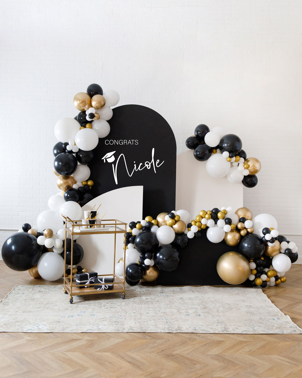 customizable-graduation-balloons