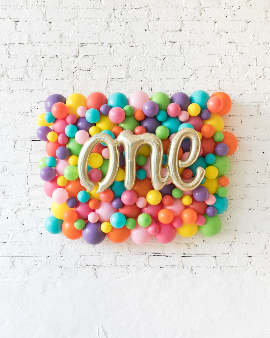 balloon-fiesta-theme-backdrop-board