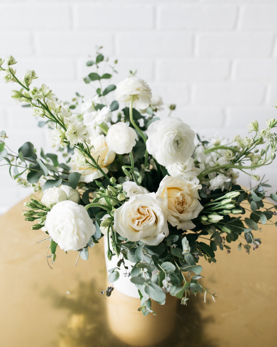 floral-arrangement-medium