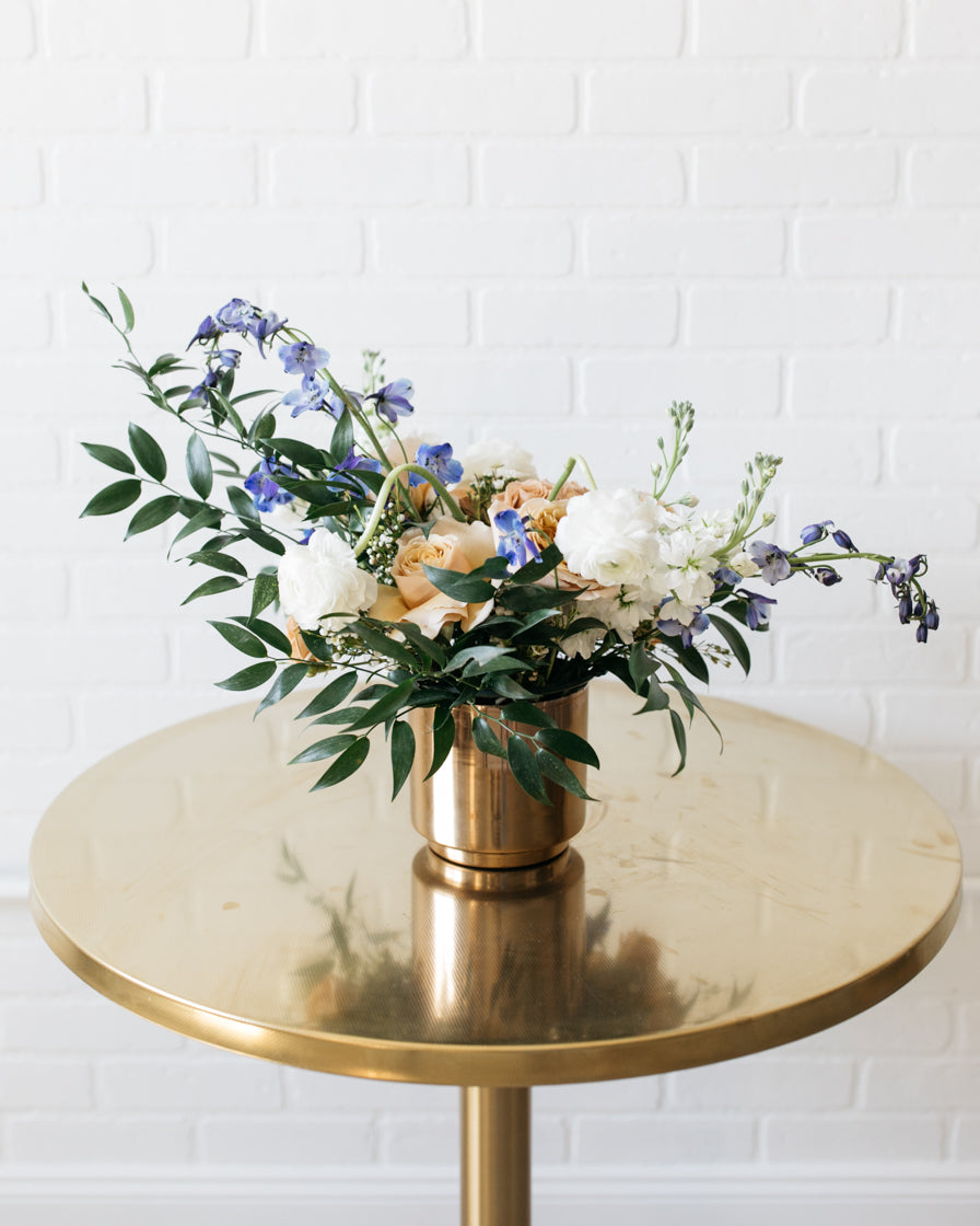 floral-arrangement-medium