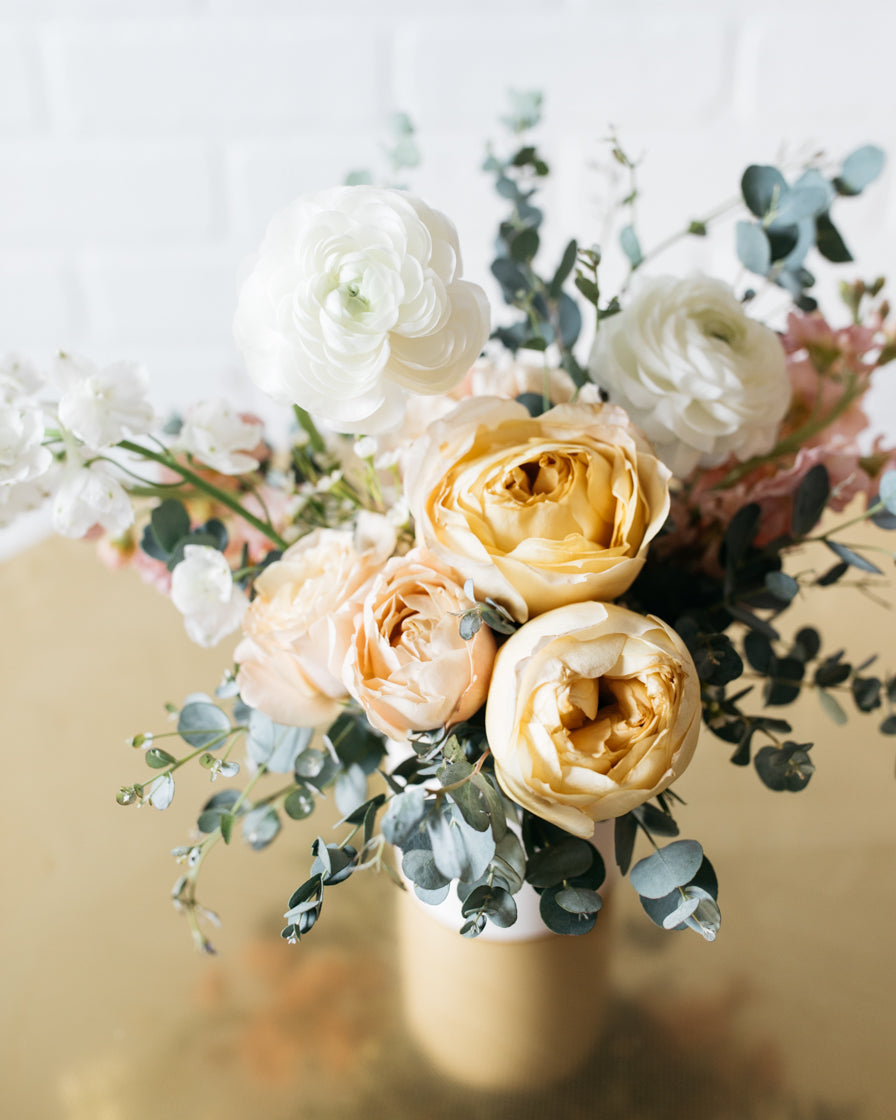floral-arrangement-small