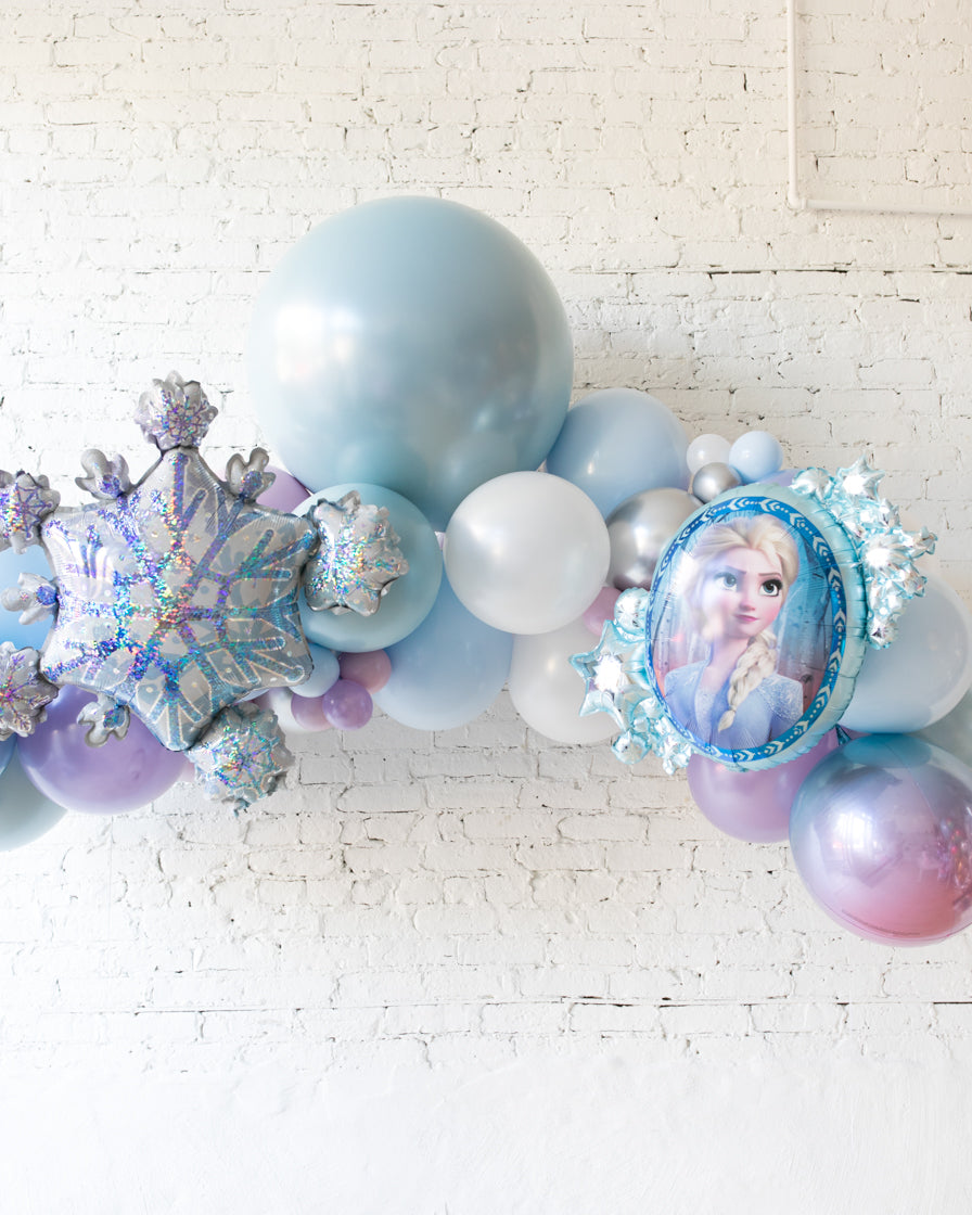 paris312-frozen-theme-balloon-arch-floating