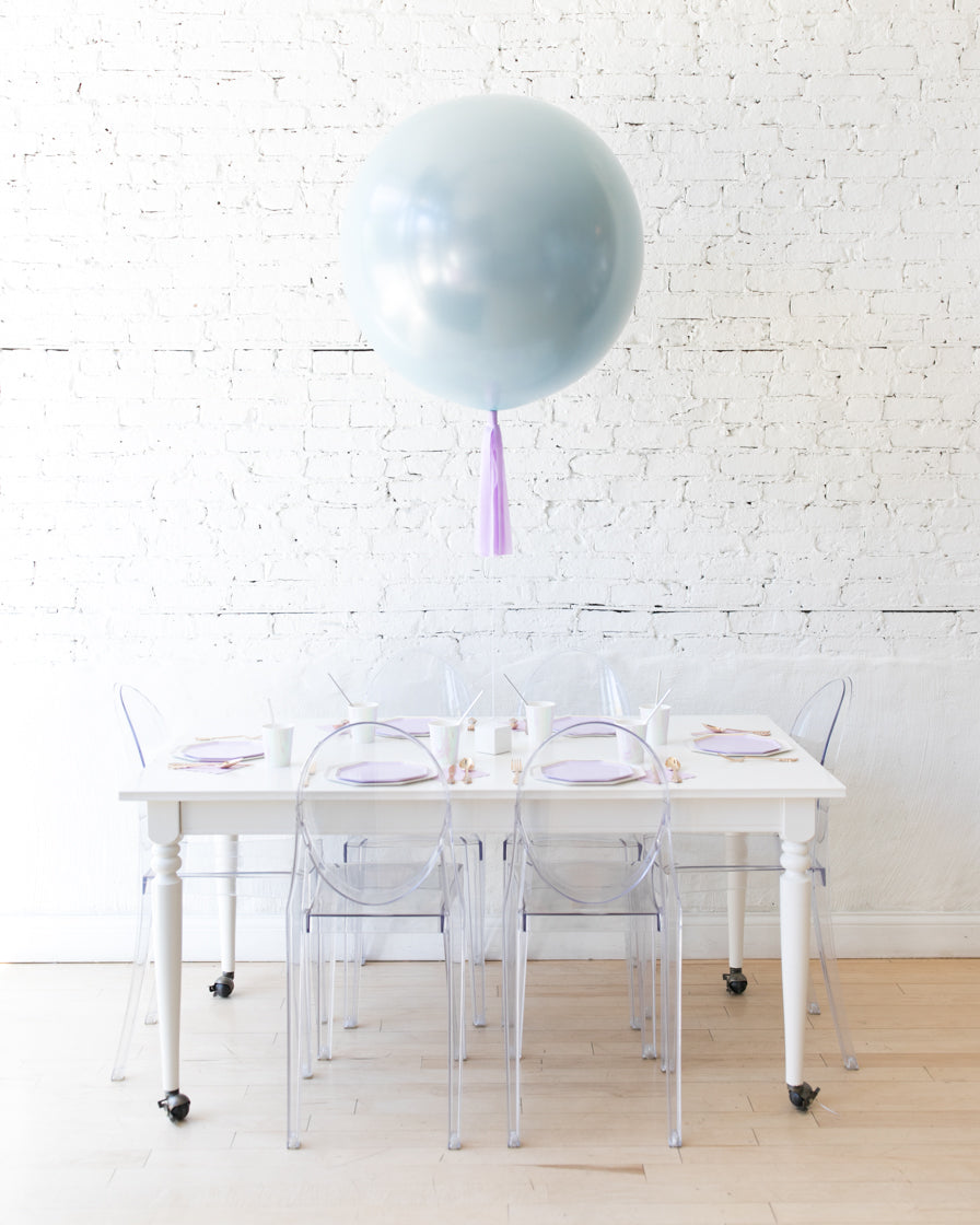 paris312-frozen-theme-balloon-giant-centerpiece-lilac-skirt
