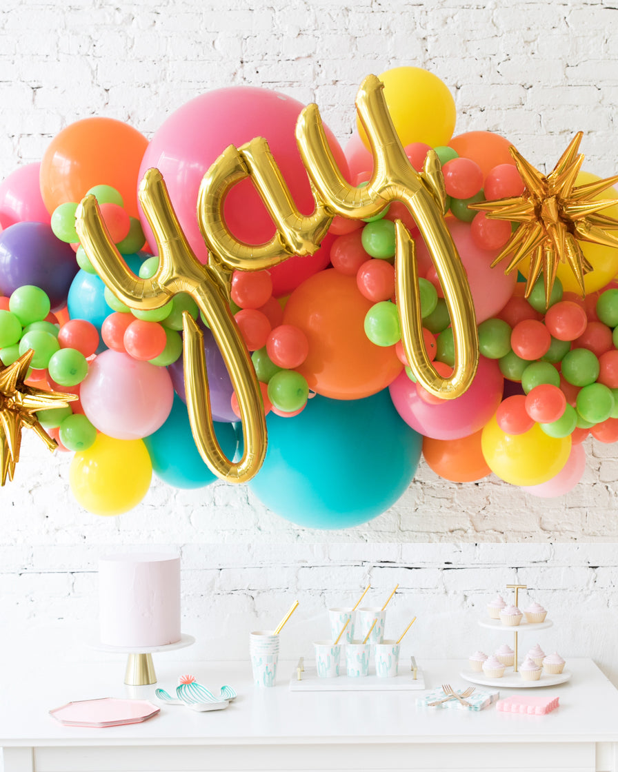 balloon-fiesta-theme-yay-backdrop-garland-install
