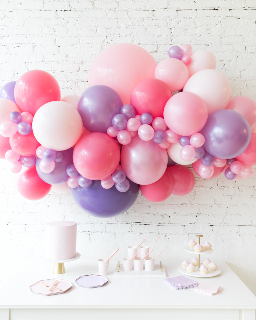 Princess-balloon-backdrop-garland-install