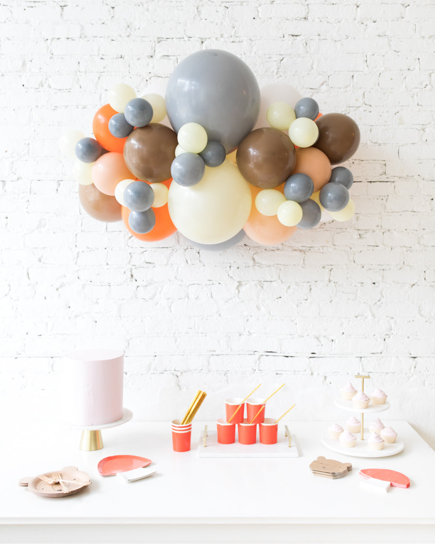 paris312-woodland-theme-garland-backdrop-balloon