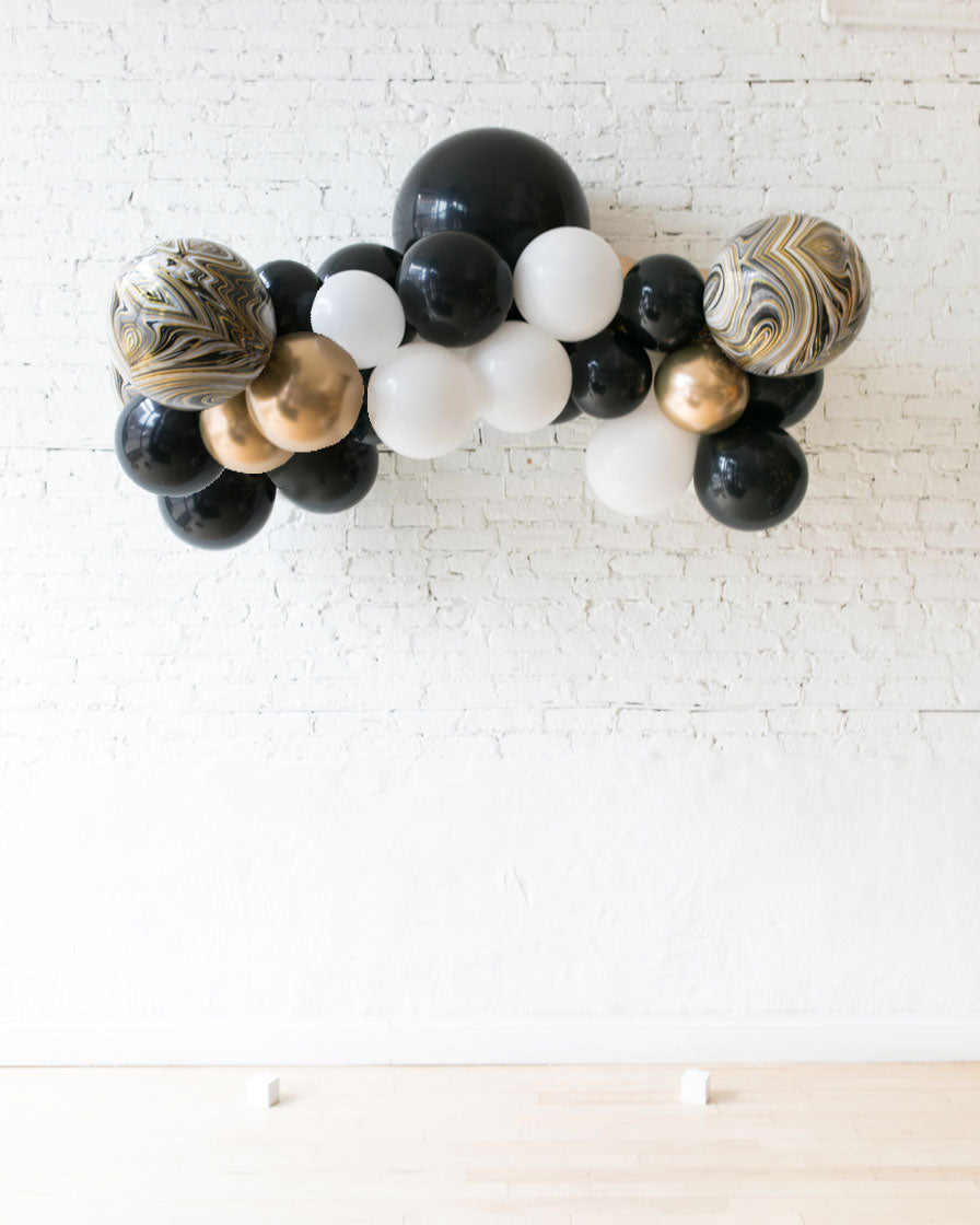 customizable-graduation-balloons