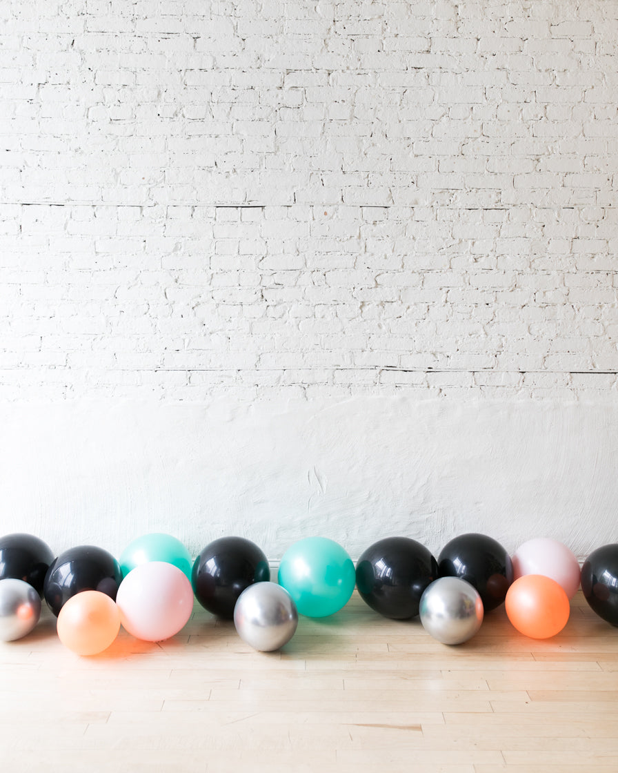 halloween-floor-balloons