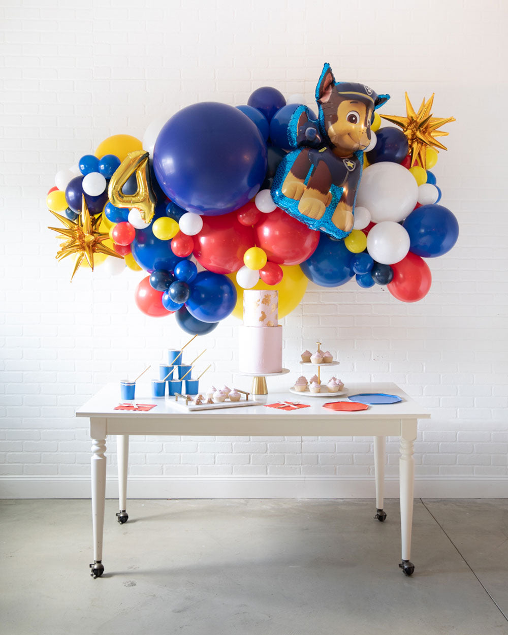 number-balloon-garland-paw-patrol