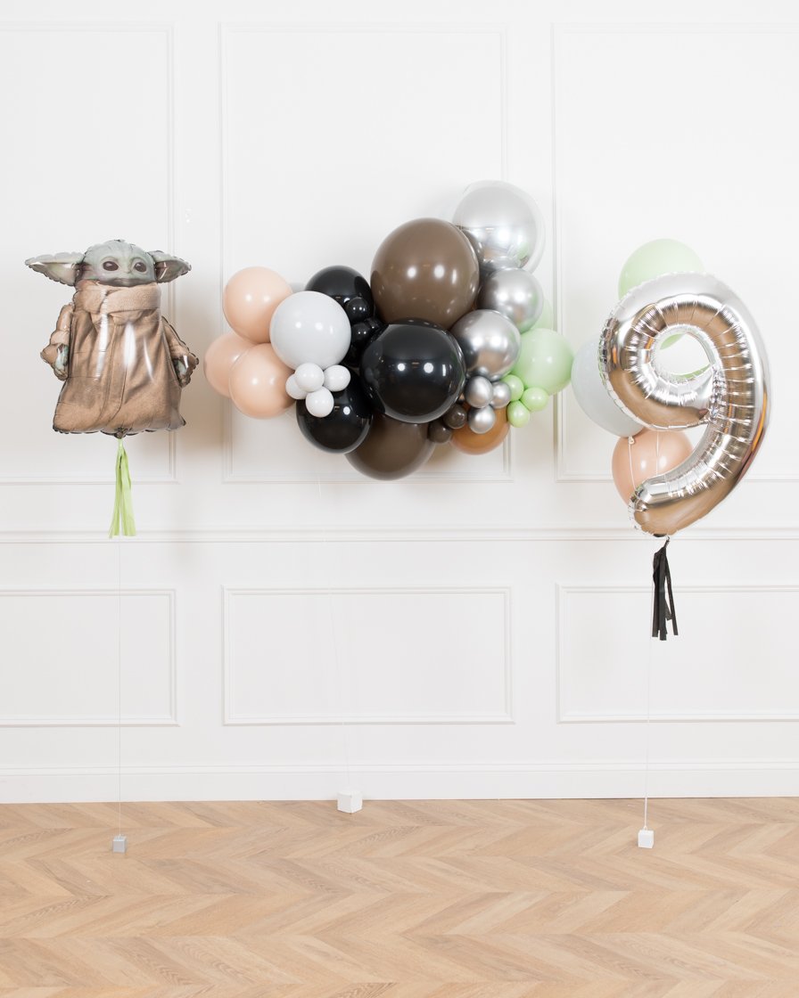 mandalorian-party-birthday-yoda-decorations-balloons-set-number-cloud-chicago-paris312