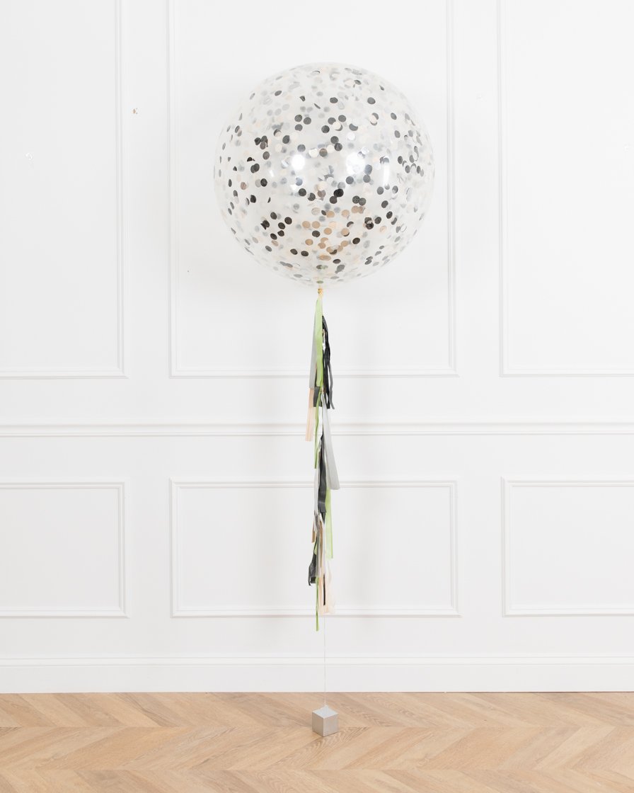mandalorian-party-birthday-yoda-decorations-balloons-giant-confetti-tassel-chicago-paris312
