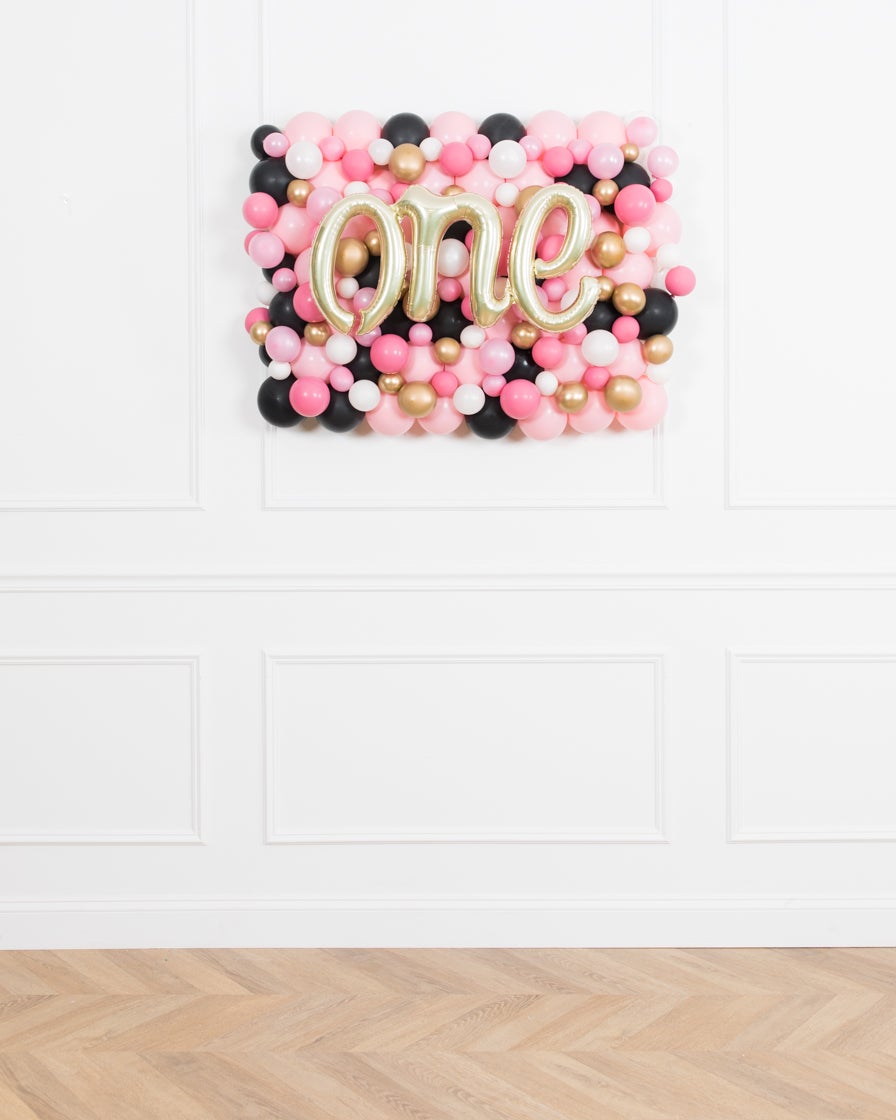 minnie-mouse-disney-party-decor-mix-foil-pink-gold-balloon-backdrop-black-white-board