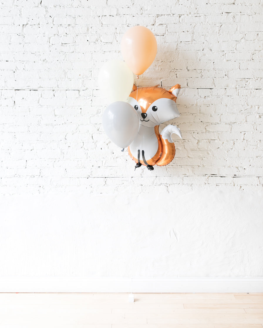 paris312-woodland-theme-fox-balloon-bouquet
