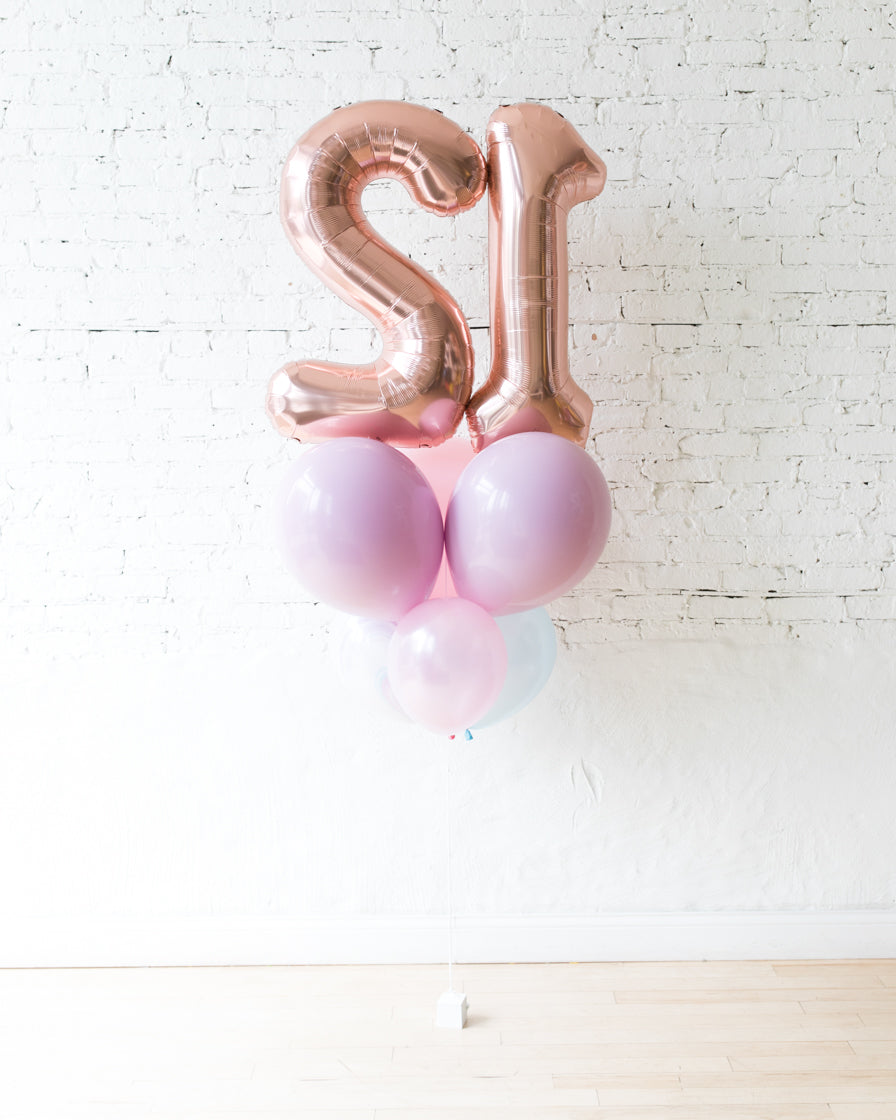 paris312-unicorn-theme-double-digit-foil-bouquet