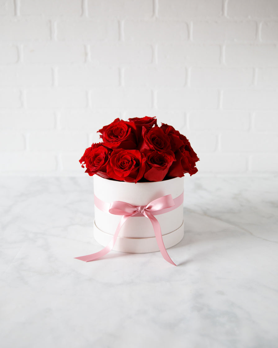 red-rose-bloom-box