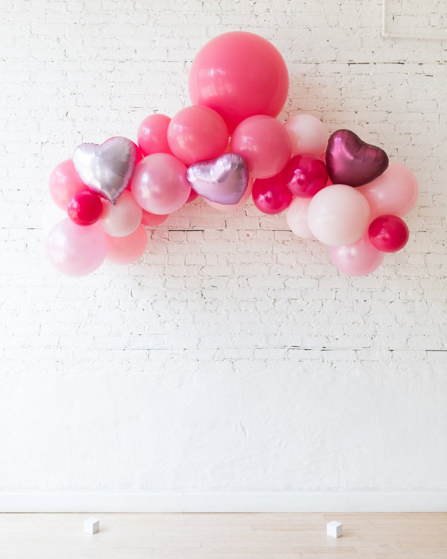 valentine-floating-arch