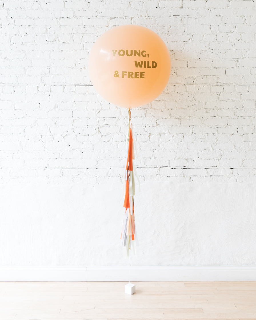 paris312-woodland-theme-giant-balloon-tessel-young-wild-free