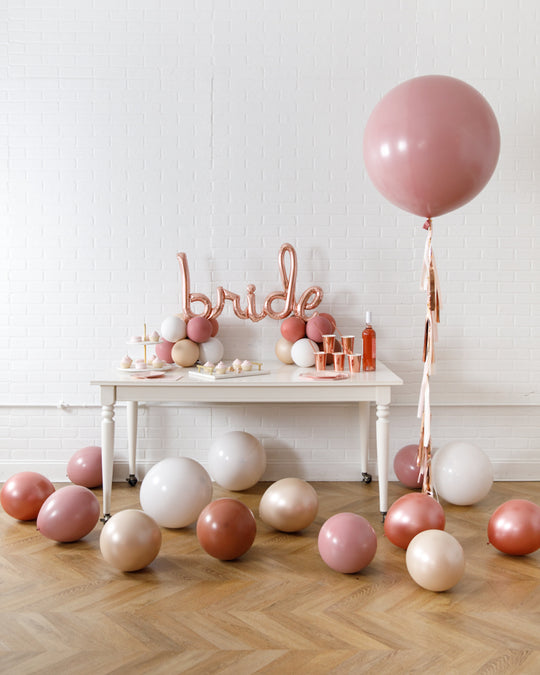 Canyon Moon - The Wife of the Party