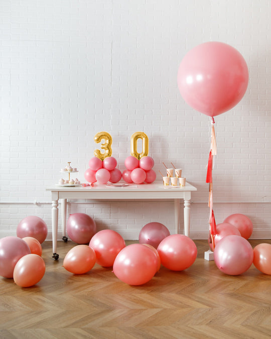 Rosé Bubbles - Tabletop Numbers, Giant & Floor Balloons Set