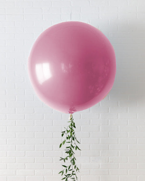 Le Marie - Giant Balloon with Greenery Tassel