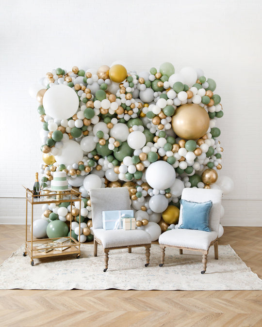 Sicilian Sips - Balloon Wall