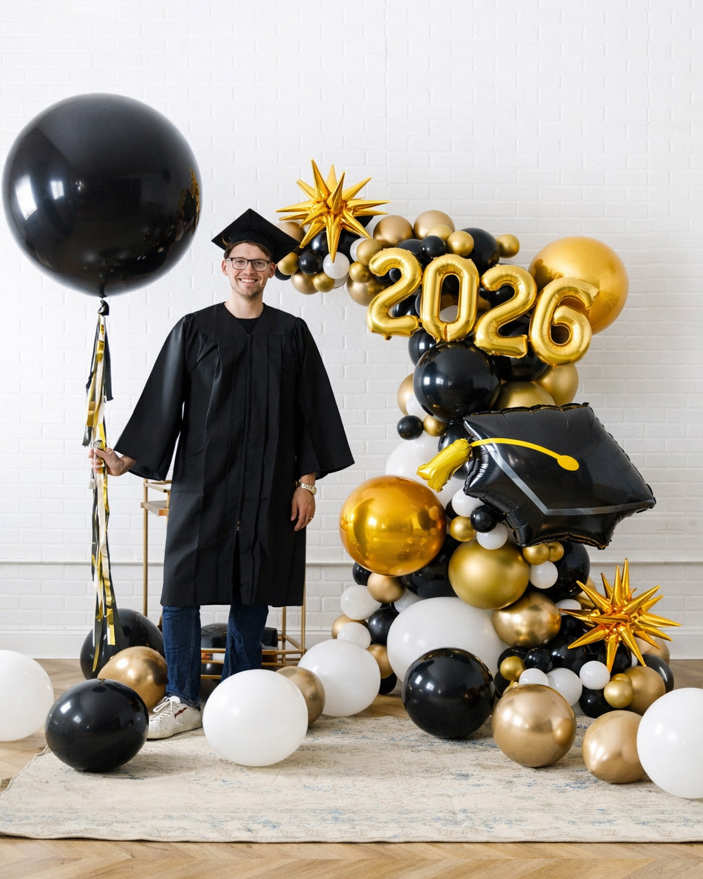 Graduate Set Graduation - Customizable The Valedictorian Set — Paris312