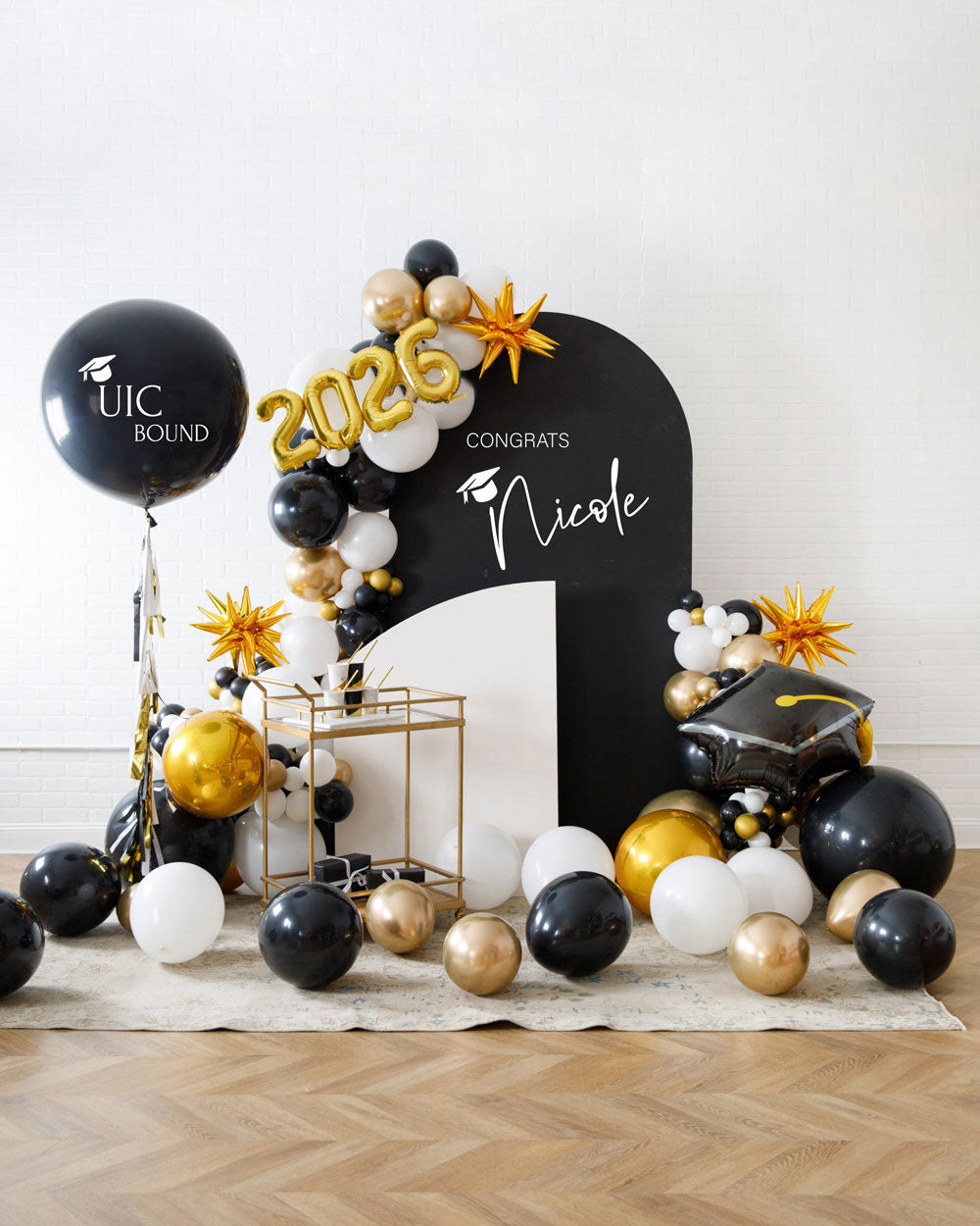 Graduation Set Line Up Graduation - Customizable The Big Party on Campus Set β Paris312
