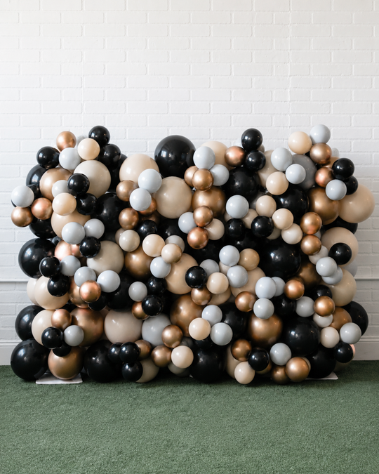 Demure Dog/Couture Cat - Mini Balloon Wall - 4ft
