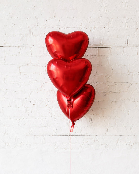 Valentine’s Day – Red Hearts Balloon Bouquet