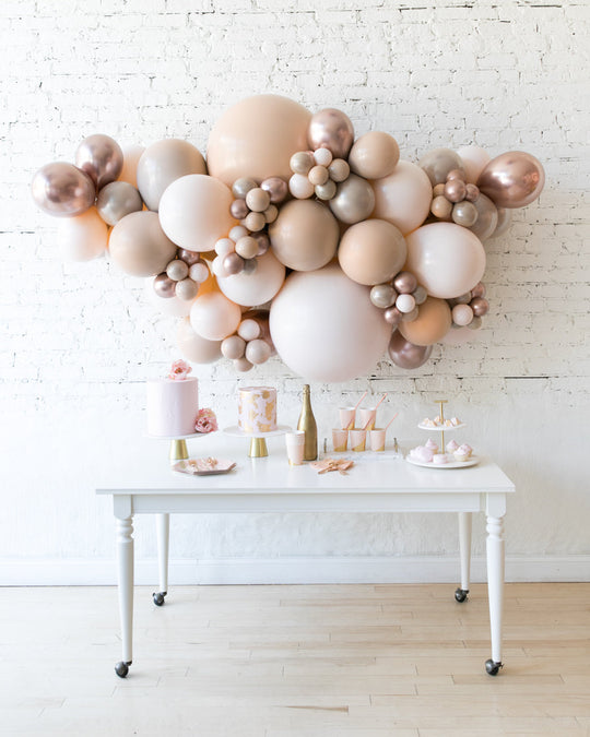 Customizable - Backdrop Balloon Garland Install Piece