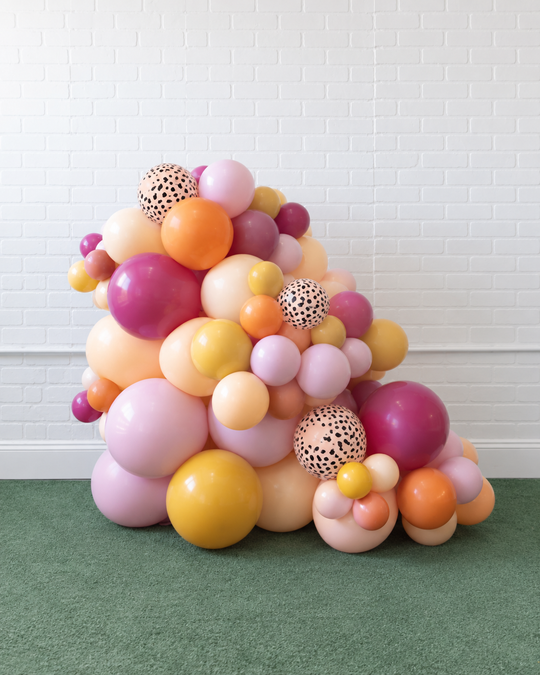 Meowza - Organic Balloon Cluster - 3ft