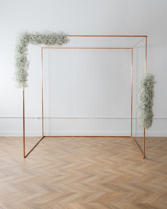 Minimal - Chuppah Frame with Baby Breath