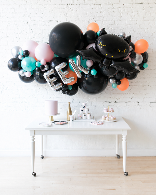 Halloween Theme - EEK Balloon Garland - 6ft